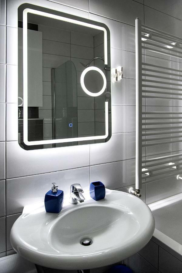 Flexible Selfcheckins 7 - Zagreb - Garage - Electric Vehicle Ccharger - Loggia - New - Luxury - Apartments Repinc 7 Exterior foto