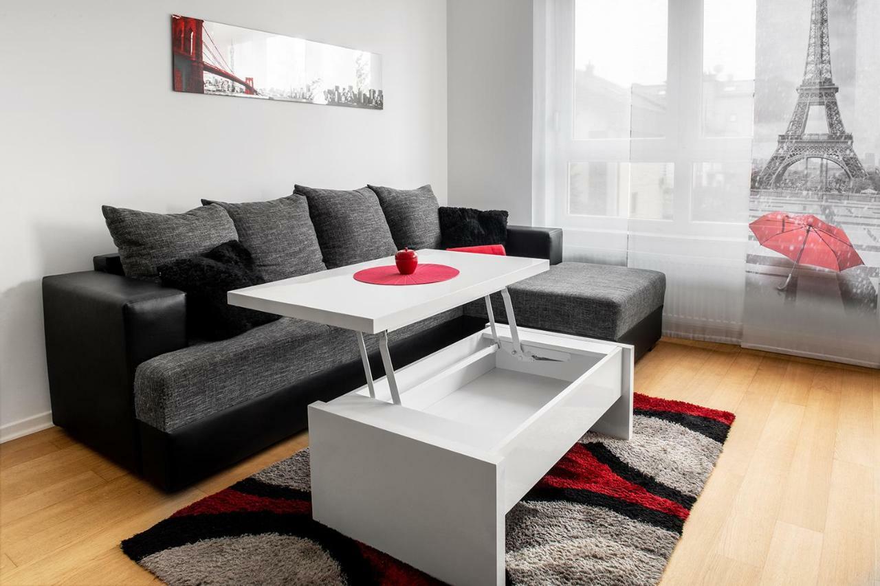 Flexible Selfcheckins 7 - Zagreb - Garage - Electric Vehicle Ccharger - Loggia - New - Luxury - Apartments Repinc 7 Exterior foto